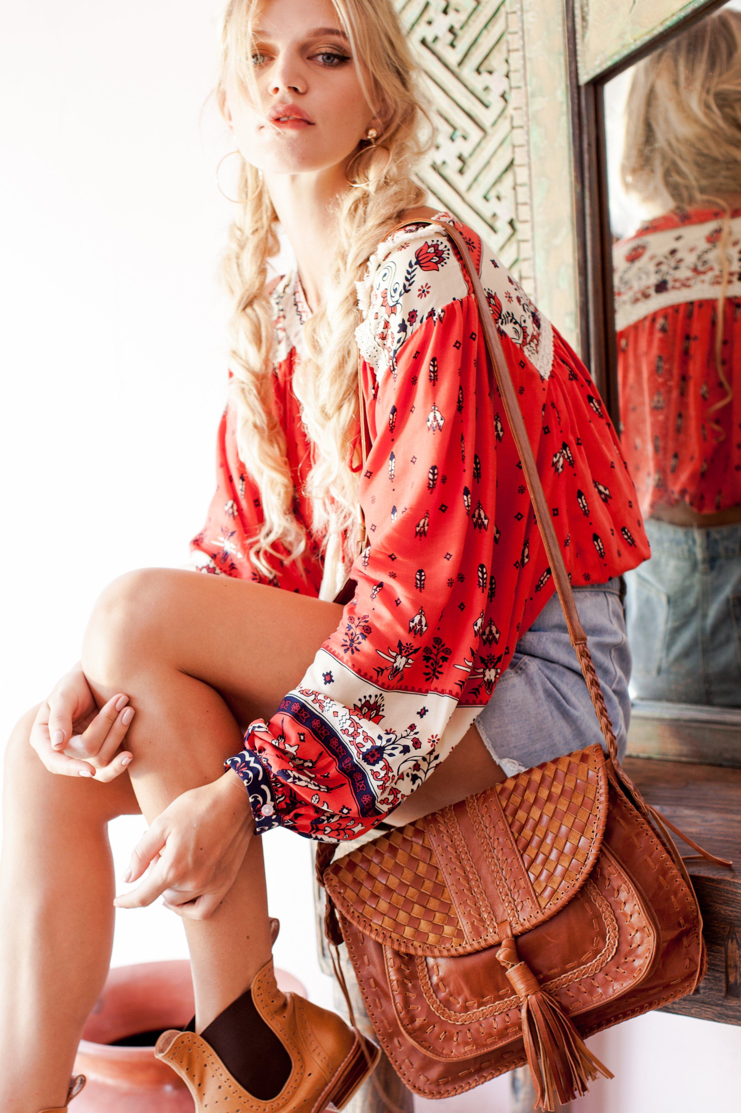 San Tropez Leather Saddle Bag