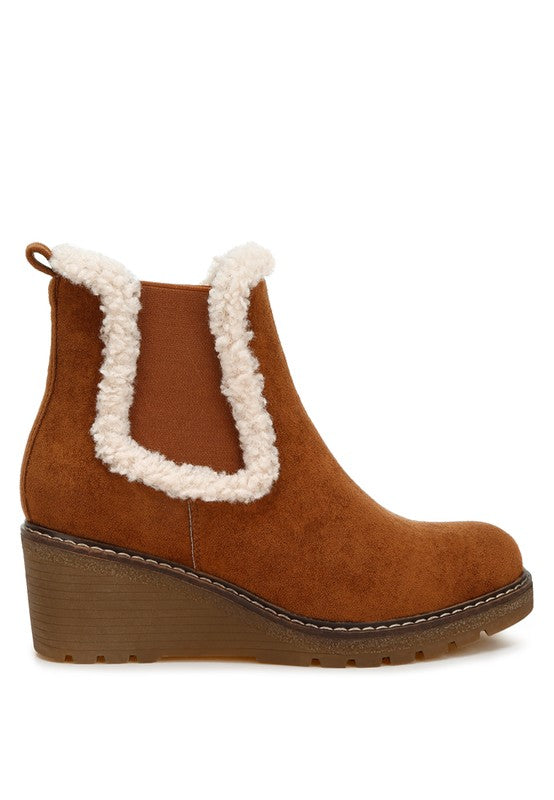 Clydesdale Faux Fur Chelsea Boots