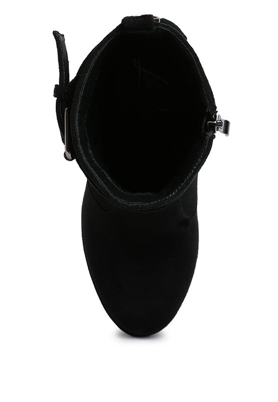 Wanderer Flared Block Calf Boots